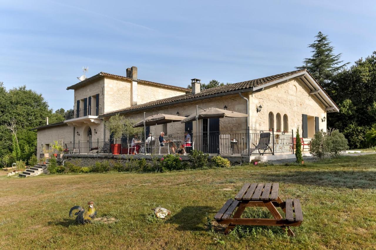 Domaine Verte Vallee Lignan-de-Bordeaux Exterior photo